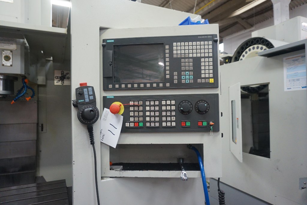 XYZ 710  2011